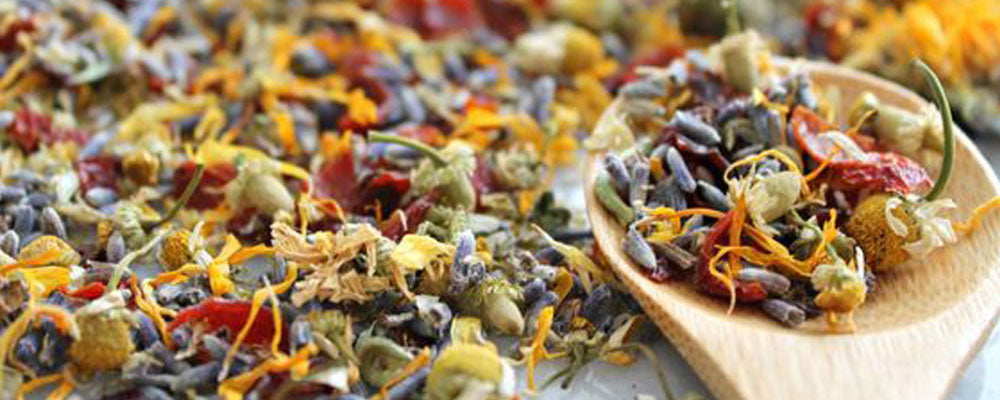 FLAVORED TEA WITH FLOWERS & THEIR HEALTH BENEFITS
