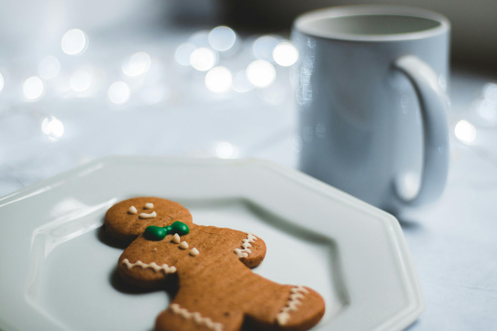 How to Make Gingerbread Assam Black Tea at Home: A Perfect Winter Delight