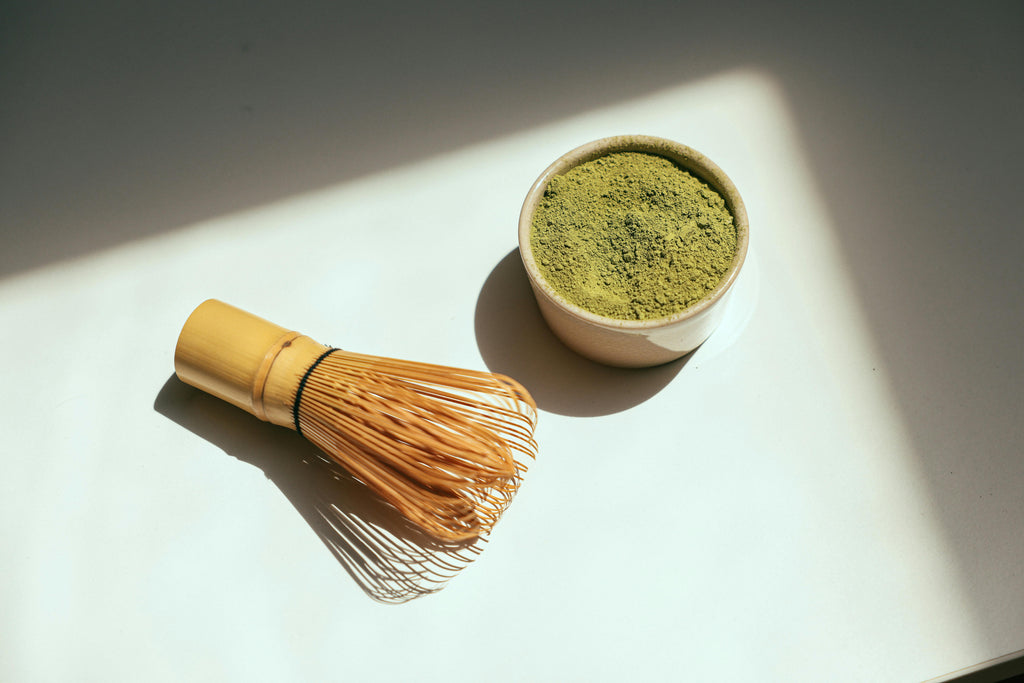 Matcha vs. Hōjicha: What Sets Them Apart and Which One Is Better for You?