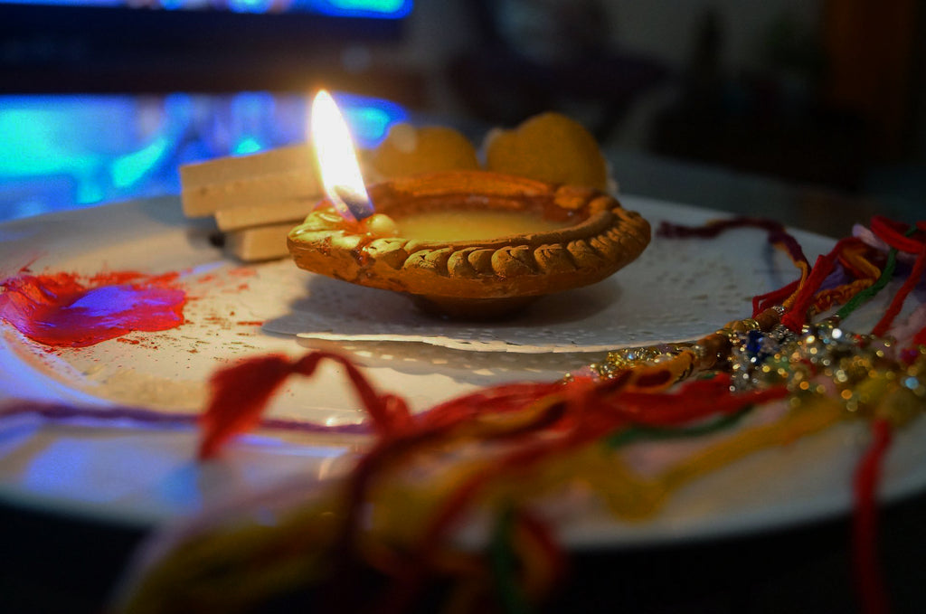5 ways to make Raksha Bandhan healthy