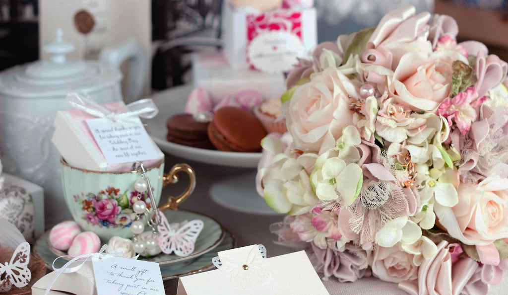 5 unique gifts for Tea lovers